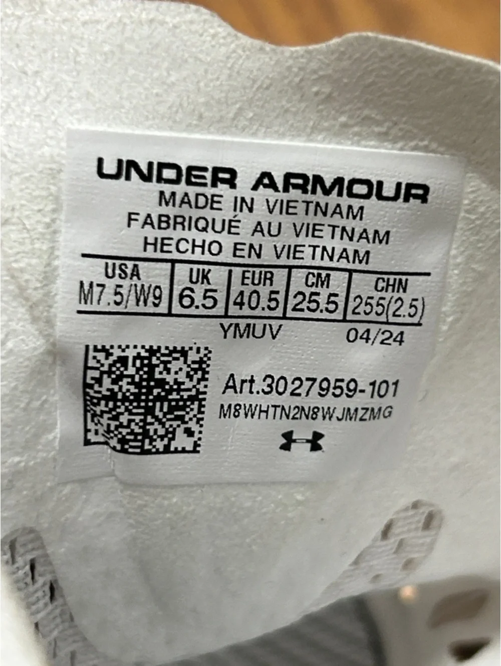Under Armour Shakedown Elite Breeze White Track & Field Shoes NEW USM 7.5/W9